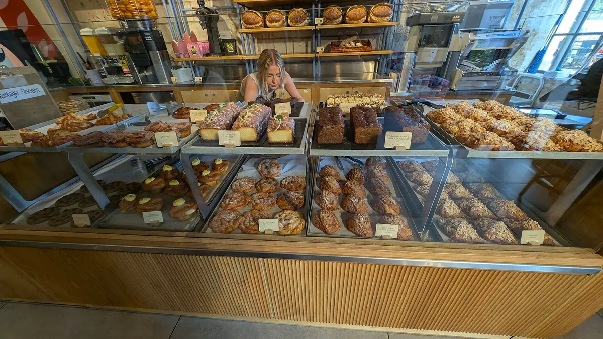 Richmonds Bakery – bakery in Cowes town centre